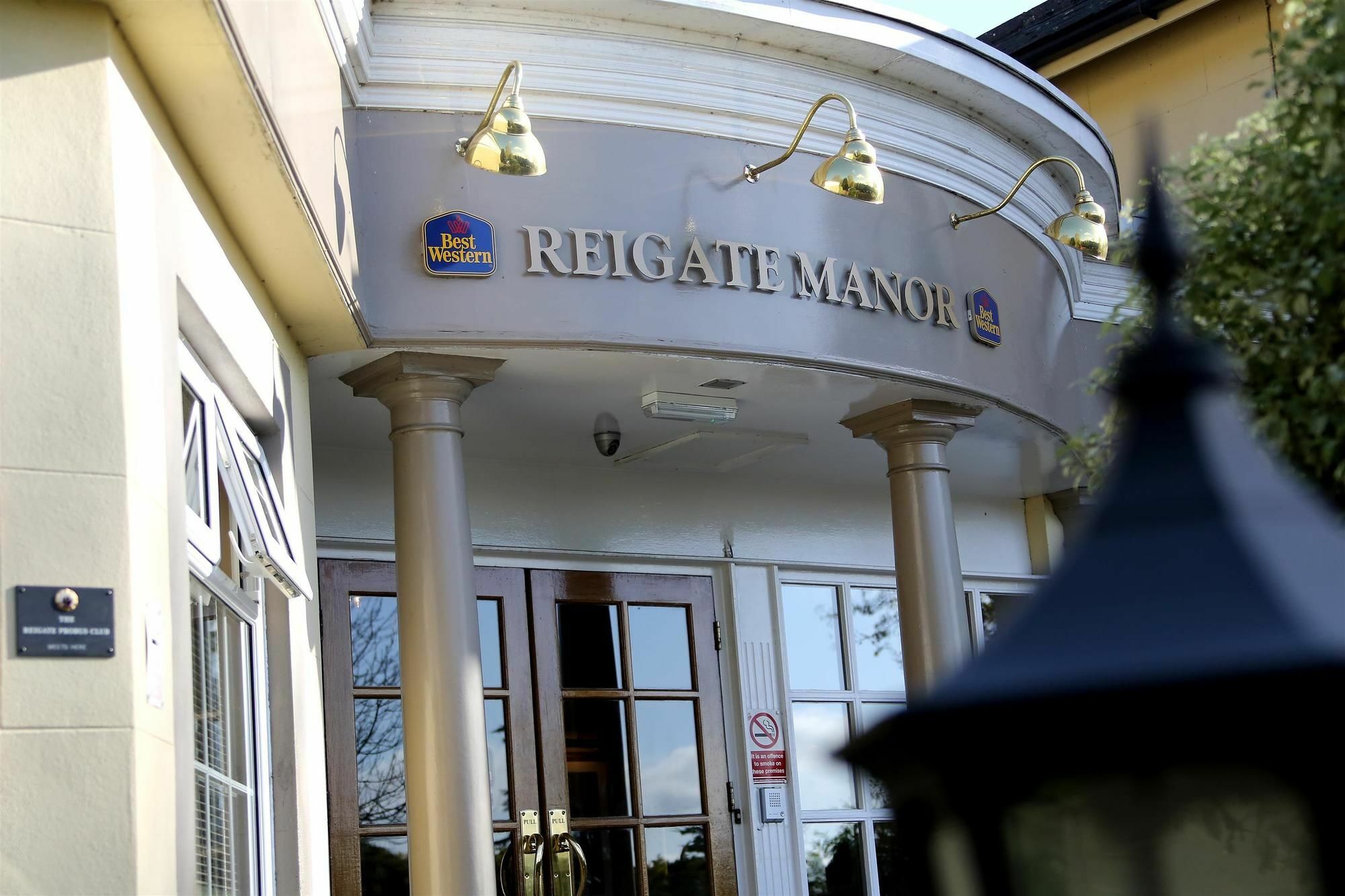 Reigate Manor Hotel Buitenkant foto